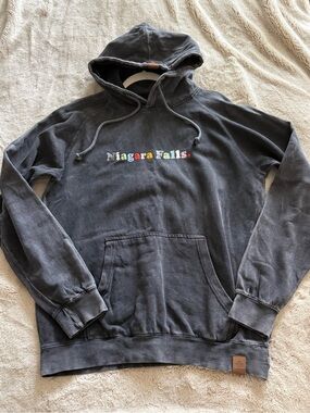 Niagara Falls Embroidered Hooded Sweatshirt - Charcoal gray M